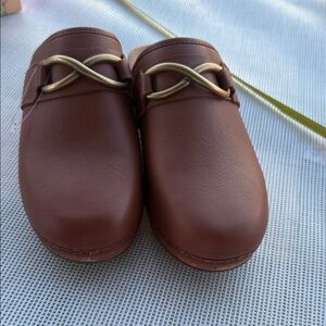 M. Gemi Brown WOMENS  Slippers with Gold Detail 42 Made Italy